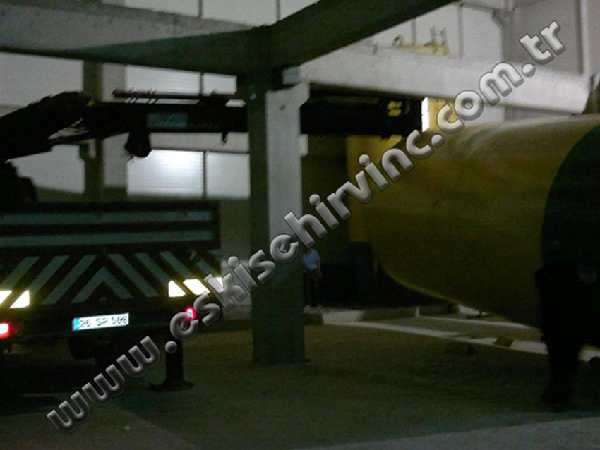 30 Ton Hiab Çift Kırma Vinç Kiralama