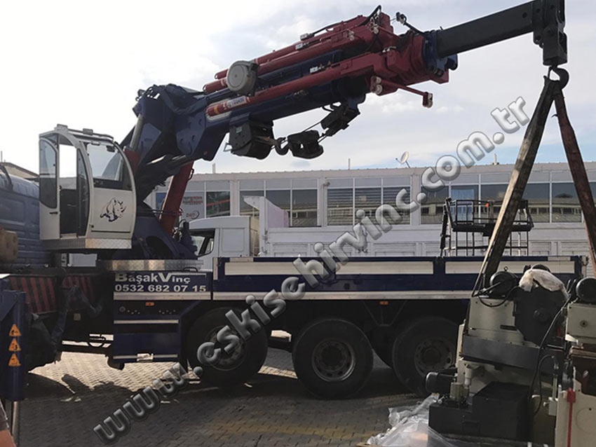 35 Ton Hiab Çift Kırma Vinç Kiralama
