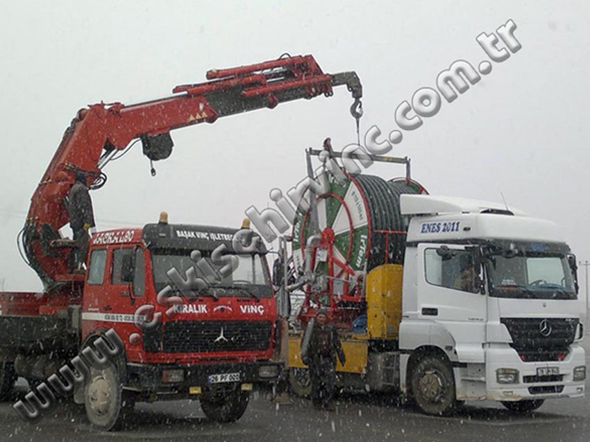 40 Ton Hiab Tek Kırma Vinç Kiralama